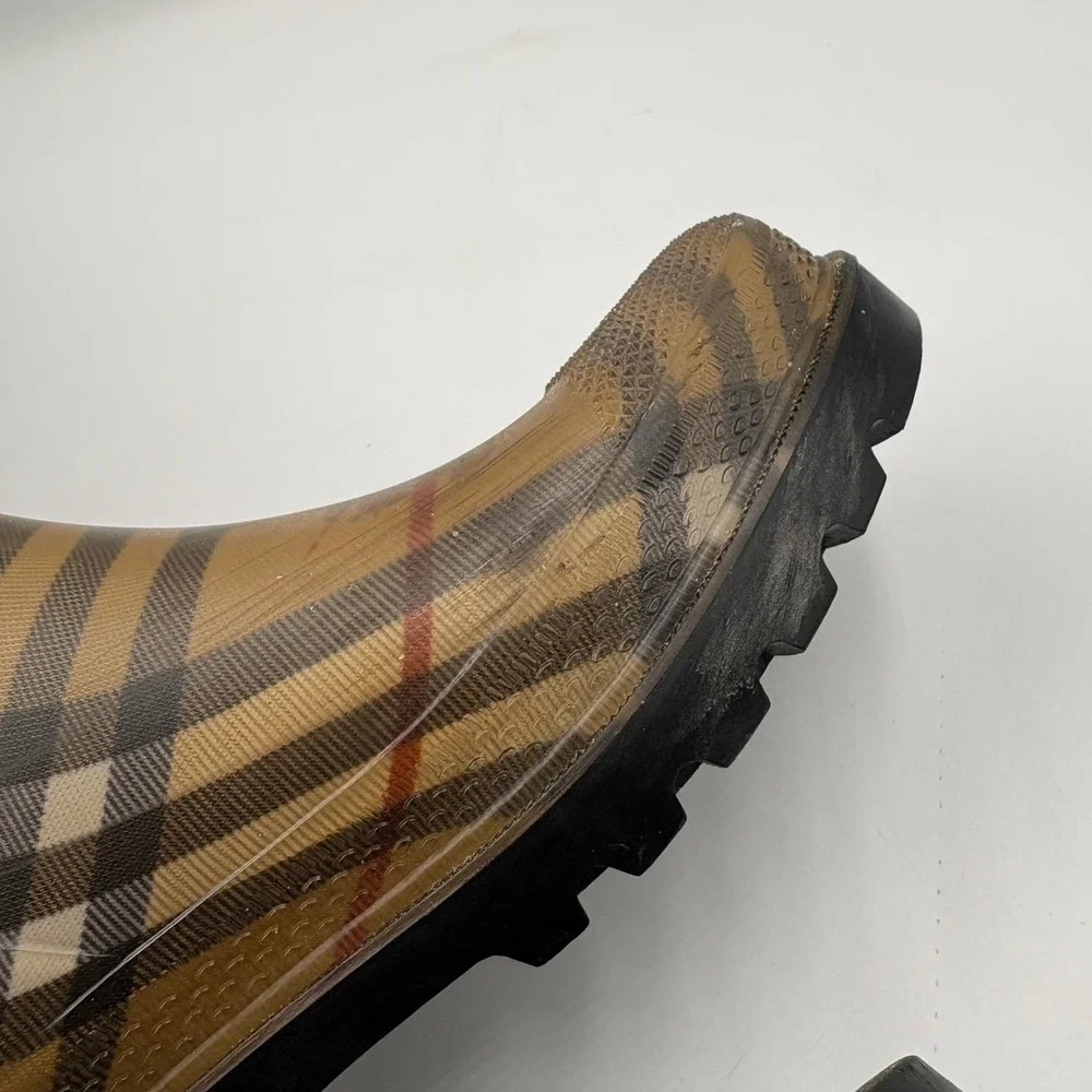 Burberry Rain Boots Women Size 38 Tan Nova Check Tall Haymarket Plaid